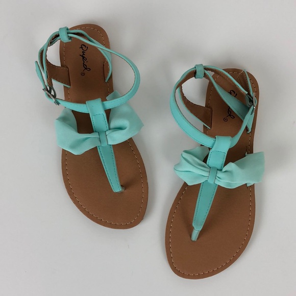 Qupid Shoes - Qupid mint bow t-strap sandals